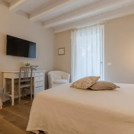 Gasthof Il Cantuccio Sul Garda - Relais Di Charme