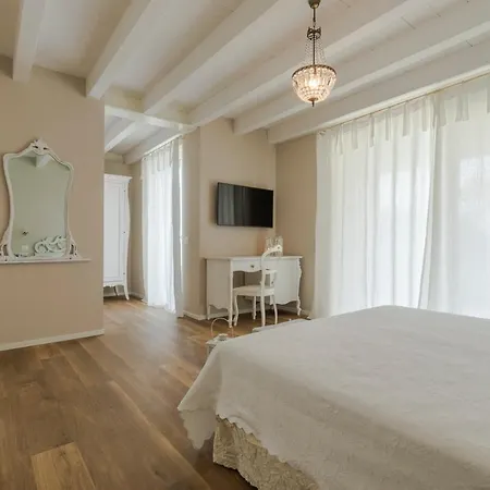 Pensión Il Cantuccio Sul Garda - Relais Di Charme Cavaion Veronese