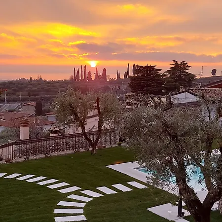 Il Cantuccio Sul Garda - Relais Di Charme Pensión