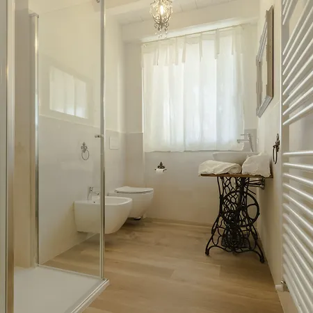 Il Cantuccio Sul Garda - Relais Di Charme Pensión 4*
