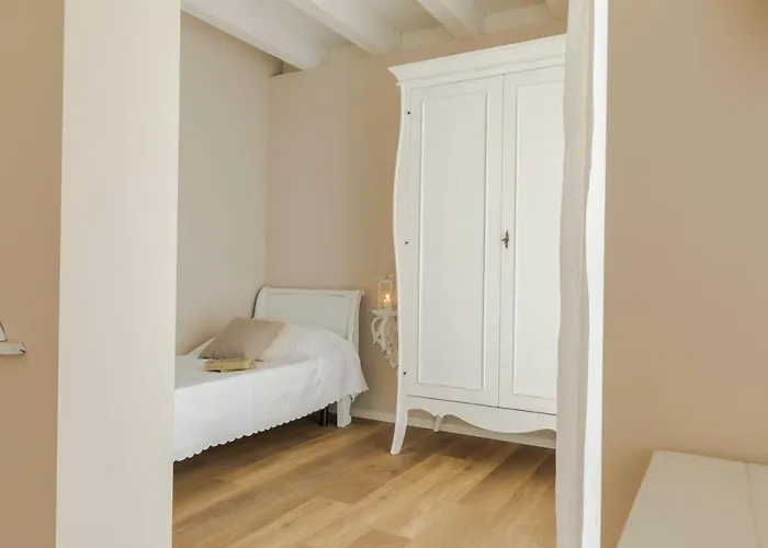 Il Cantuccio Sul Garda - Relais Di Charme 4* كافايون فيرونيسي