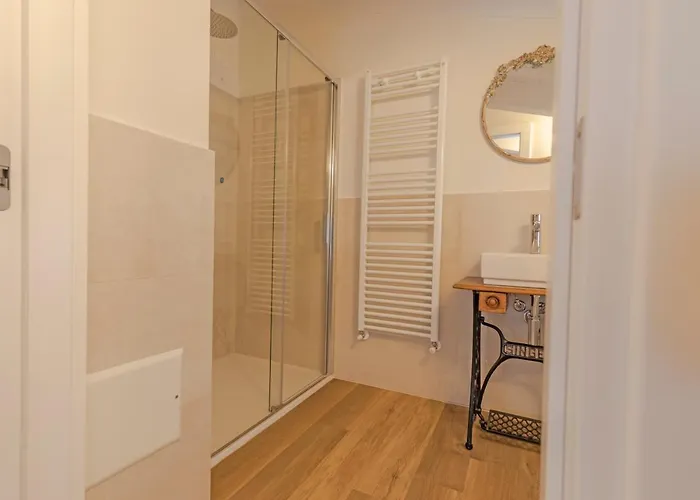 بيت ضيافة Il Cantuccio Sul Garda - Relais Di Charme