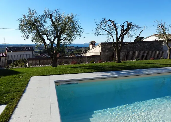 بيت ضيافة Il Cantuccio Sul Garda - Relais Di Charme 4*