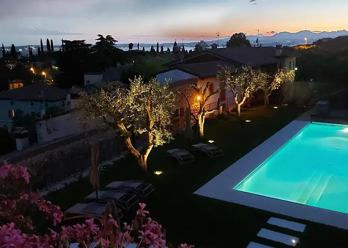بيت ضيافة Il Cantuccio Sul Garda - Relais Di Charme كافايون فيرونيسي