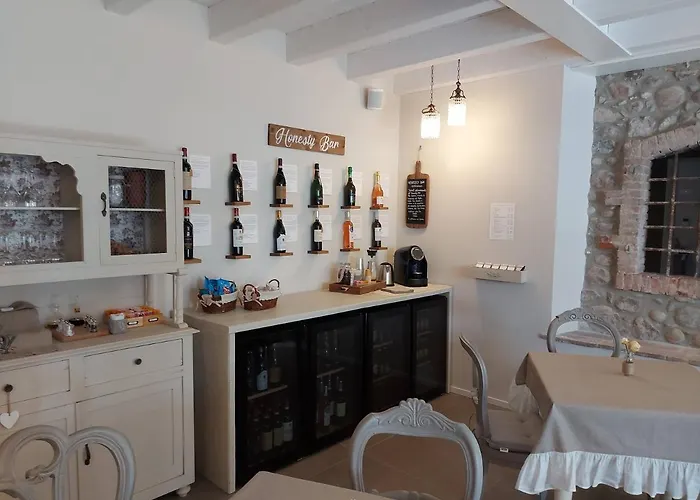 بيت ضيافة Il Cantuccio Sul Garda - Relais Di Charme 4*